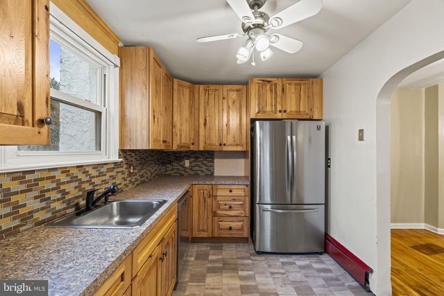 1306 NEW CHESTNUT ST, Bristol, PA 19007