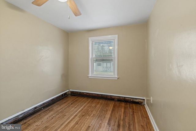 1306 NEW CHESTNUT ST, Bristol, PA 19007