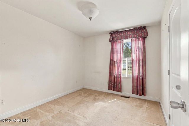 614 Pine Street, Lanoka Harbor, NJ 08734