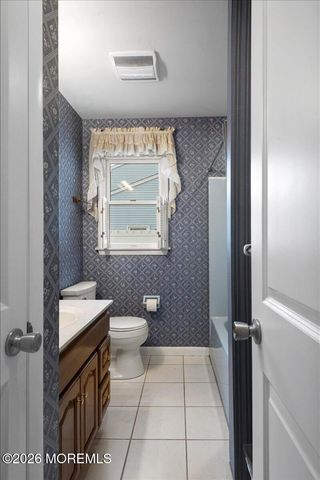 614 Pine Street, Lanoka Harbor, NJ 08734