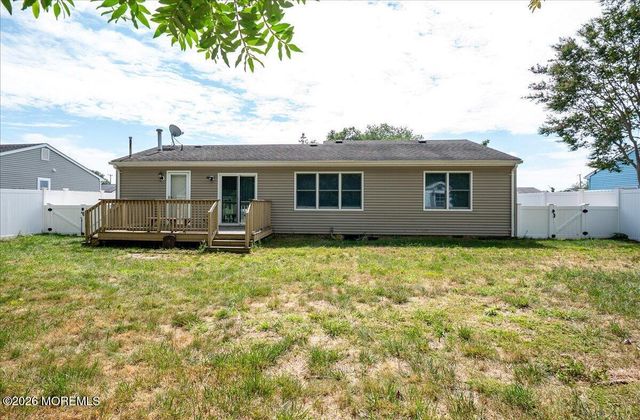 614 Pine Street, Lanoka Harbor, NJ 08734