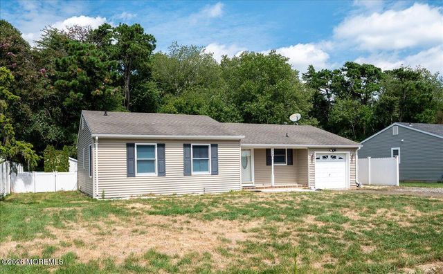614 Pine Street, Lanoka Harbor, NJ 08734