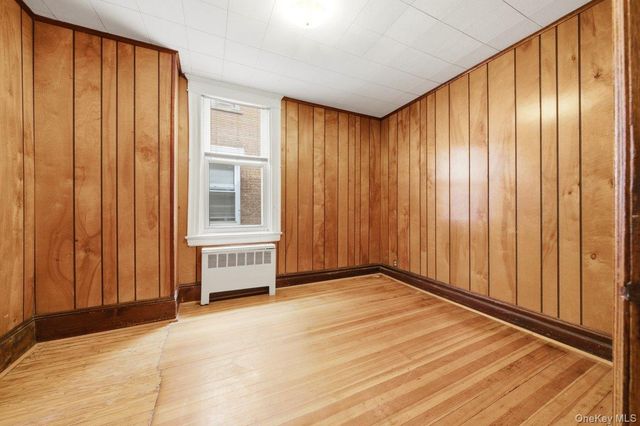 310 E 236th Street, Bronx, NY 10470