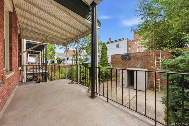 310 E 236th Street, Bronx, NY 10470