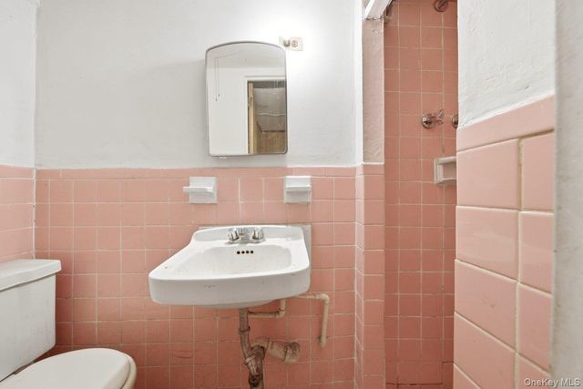 310 E 236th Street, Bronx, NY 10470