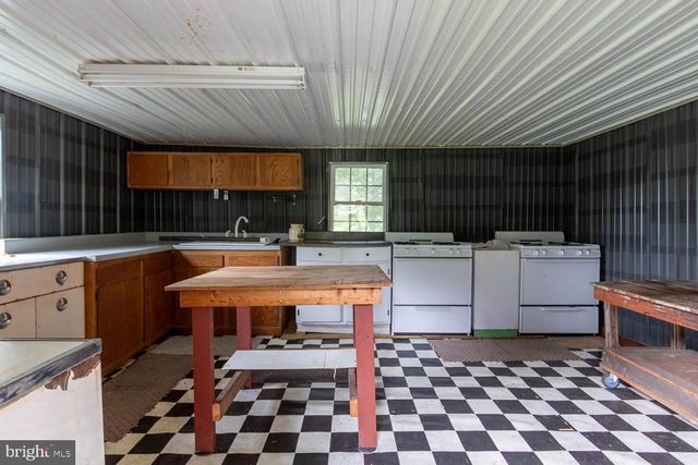 993 PINCHY RD, Morrisdale, PA 16858