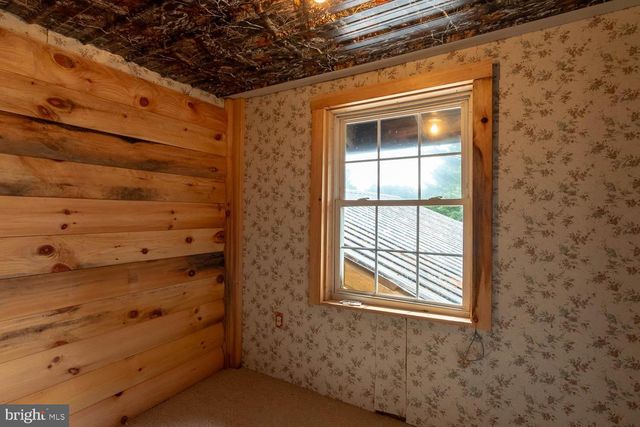 993 PINCHY RD, Morrisdale, PA 16858