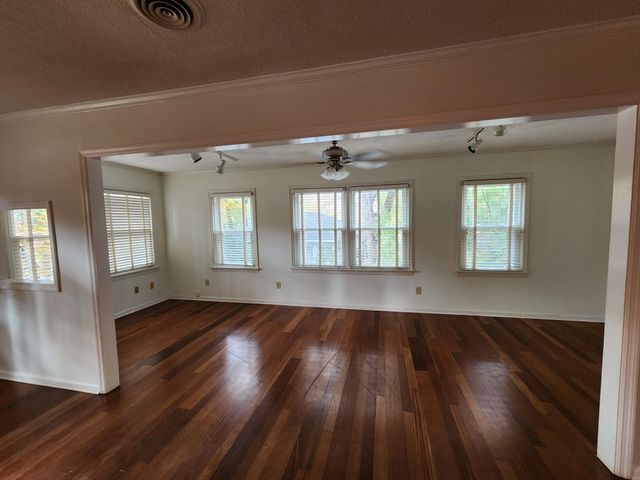 28 32nd Avenue, Isle Of Palms, SC 29451