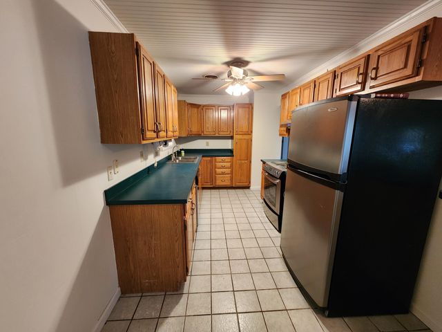 28 32nd Avenue, Isle Of Palms, SC 29451