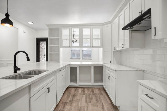 11431 Long Hill Lane, Balch Springs, TX 75180