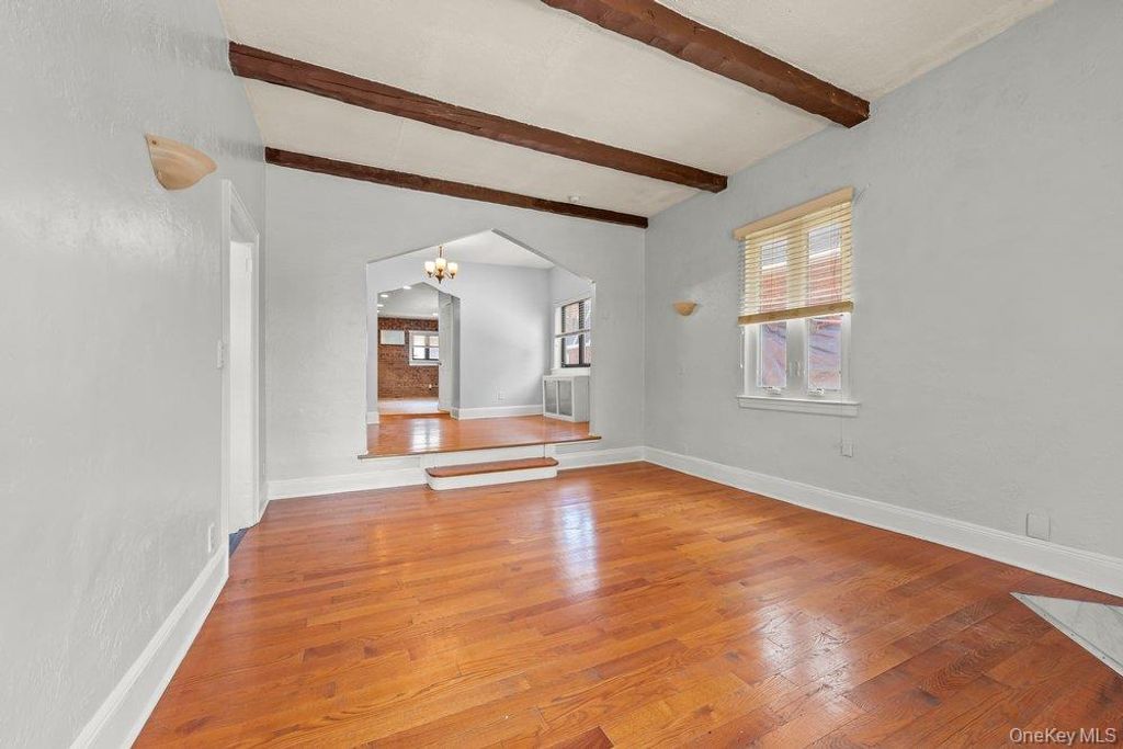 82-41 166th Street, Hillcrest (queens), NY 11432 — photo 5