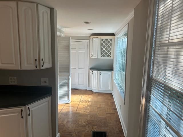 4142 POPLAR AVE, Memphis, TN 38117