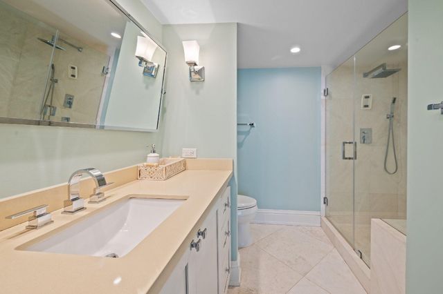 4300 N Ocean Boulevard 16G, Fort Lauderdale, FL 33308