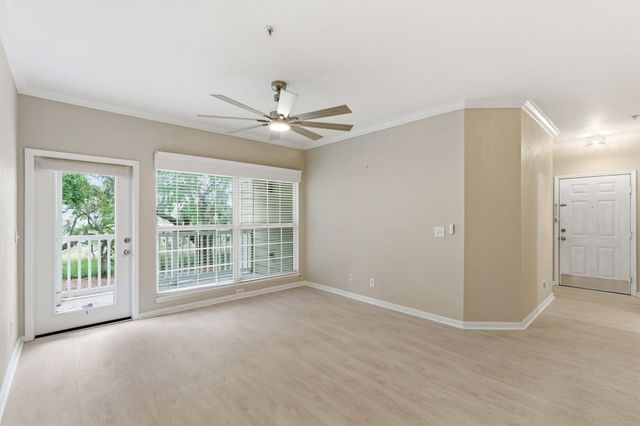 700 Daniel Ellis Drive Apt 8106, Charleston, SC 29412