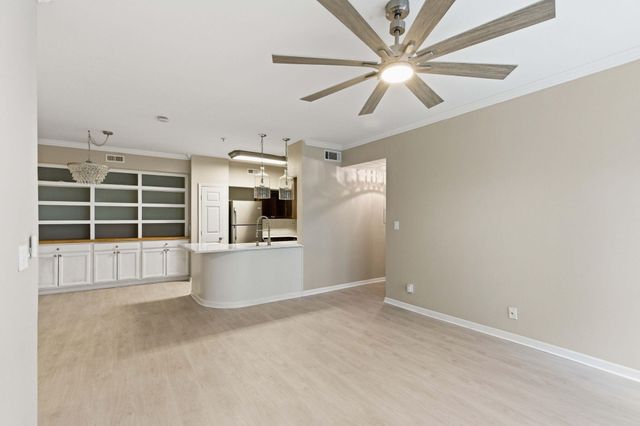 700 Daniel Ellis Drive Apt 8106, Charleston, SC 29412