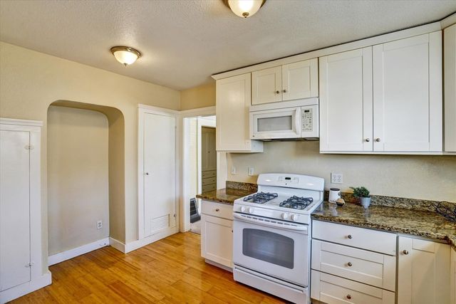 445 445 W Lowell Ave, Tracy, CA 95376