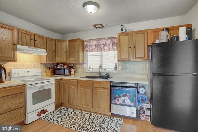 4521 FORT MCCORD RD, Chambersburg, PA 17202
