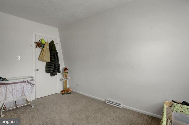 4521 FORT MCCORD RD, Chambersburg, PA 17202