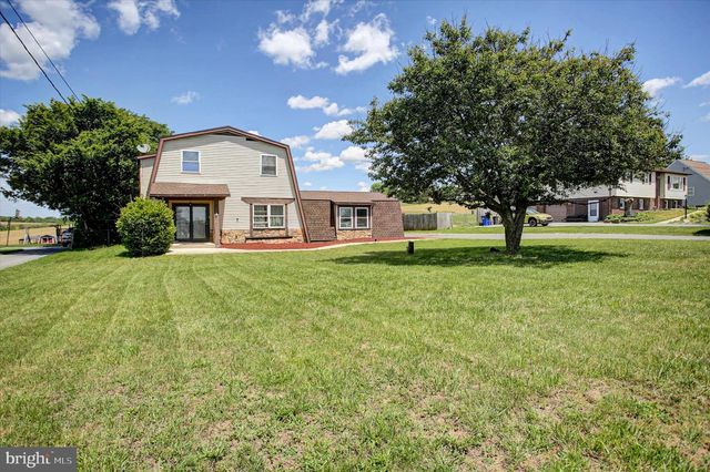 4521 FORT MCCORD RD, Chambersburg, PA 17202