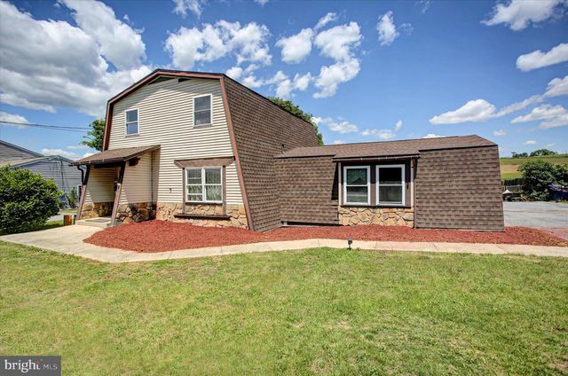 4521 FORT MCCORD RD, Chambersburg, PA 17202