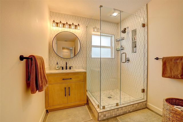2121 PALM TERRACE, Sarasota, FL 34231