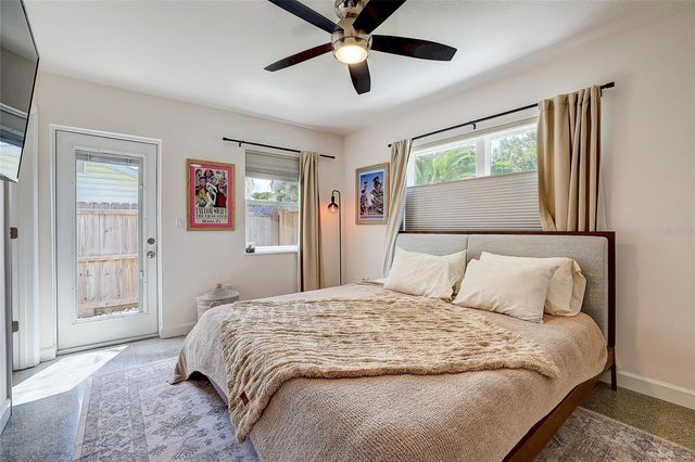 2121 PALM TERRACE, Sarasota, FL 34231