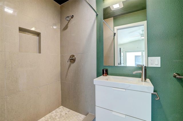2121 PALM TERRACE, Sarasota, FL 34231