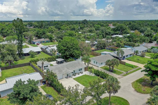 2121 PALM TERRACE, Sarasota, FL 34231