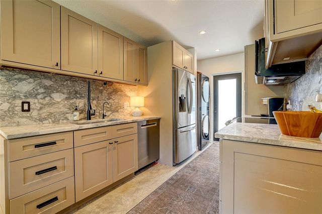 2121 PALM TERRACE, Sarasota, FL 34231