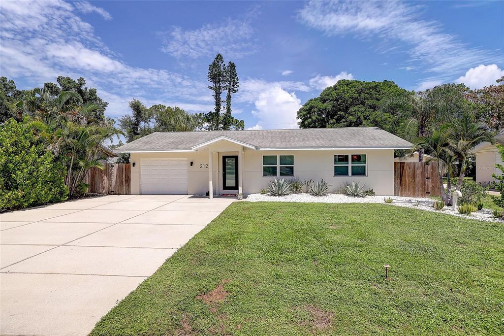 2121 PALM TERRACE, Sarasota, FL 34231