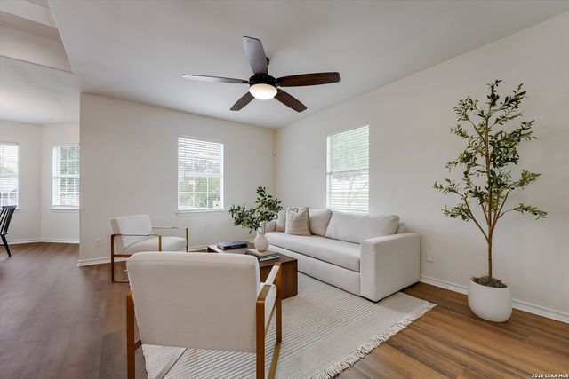 8827 Wilma Jean Dr, San Antonio, TX 78224