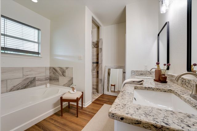 8827 Wilma Jean Dr, San Antonio, TX 78224