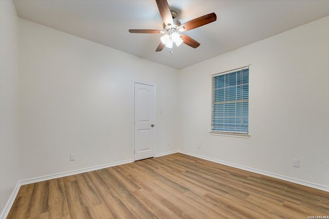 8827 Wilma Jean Dr, San Antonio, TX 78224