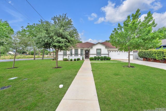 8827 Wilma Jean Dr, San Antonio, TX 78224