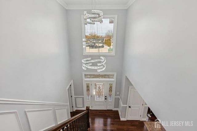 239 Suttons Lane, Edison, NJ 08817