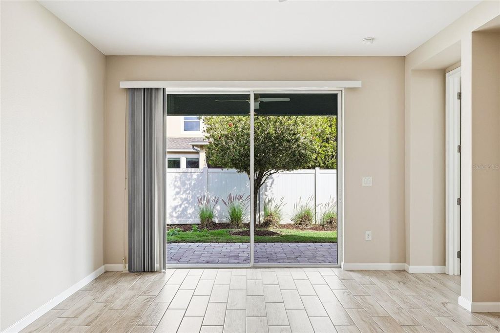 Image 11 of property listing at 3664 TIN CUP BOULEVARD, Sarasota, FL 34232