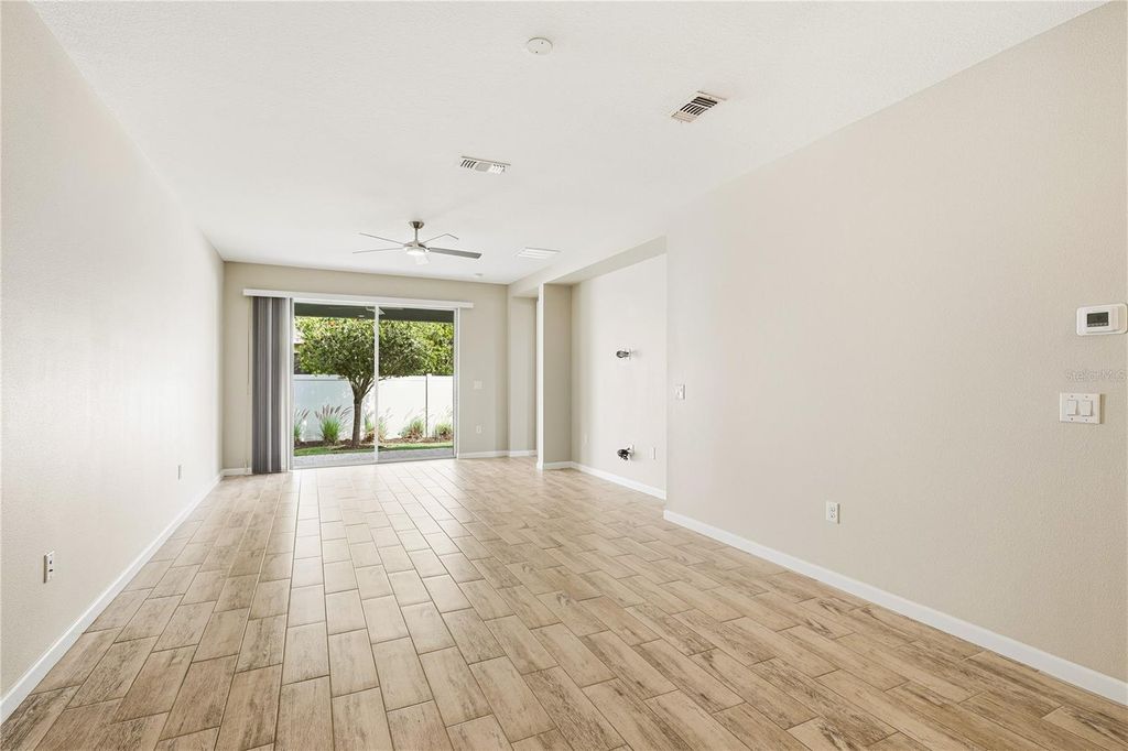 Image 10 of property listing at 3664 TIN CUP BOULEVARD, Sarasota, FL 34232