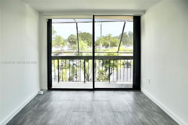 3186 Bird Ave 13, Miami, FL 33133