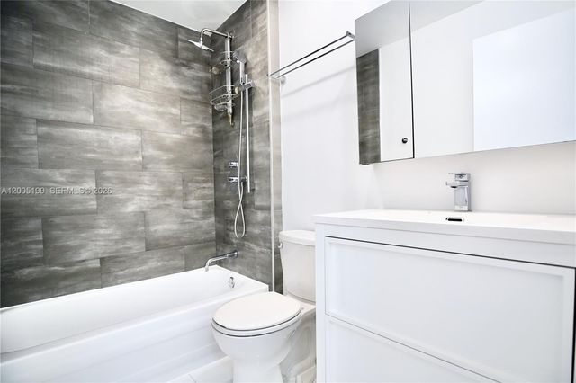 3186 Bird Ave 13, Miami, FL 33133