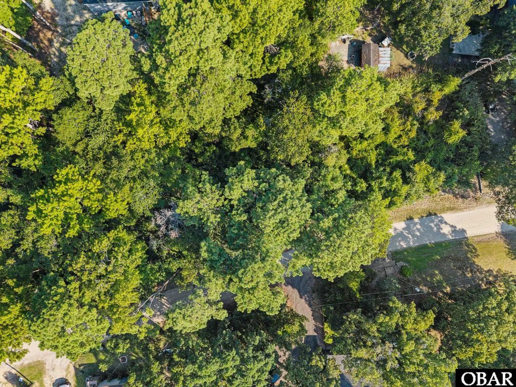 Image 16 of property listing at 0 Colonial Beach Road Lot 27 29, Jarvisburg, NC 27947