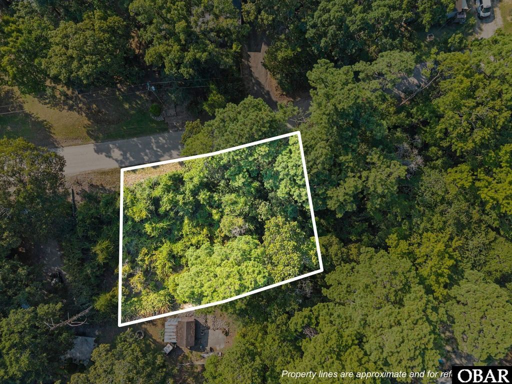 Image 4 of property listing at 0 Colonial Beach Road Lot 27 29, Jarvisburg, NC 27947