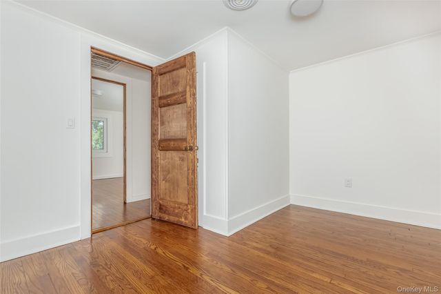 405 Vista Maria Road, Cragsmoor, NY 12420