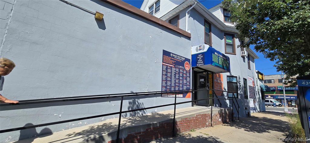 4546 Bell Boulevard 2, Bayside, NY 11361 — exterior