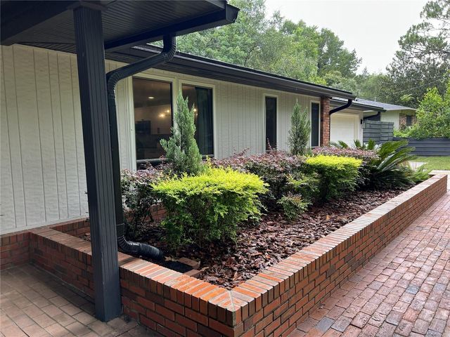 3745 SW 6TH PLACE, Gainesville, FL 32607
