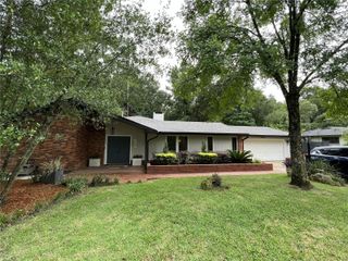 3745 SW 6TH PLACE, Gainesville, FL 32607