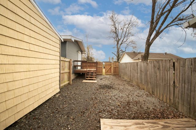 910 Markham Street, Ward, AR 72176