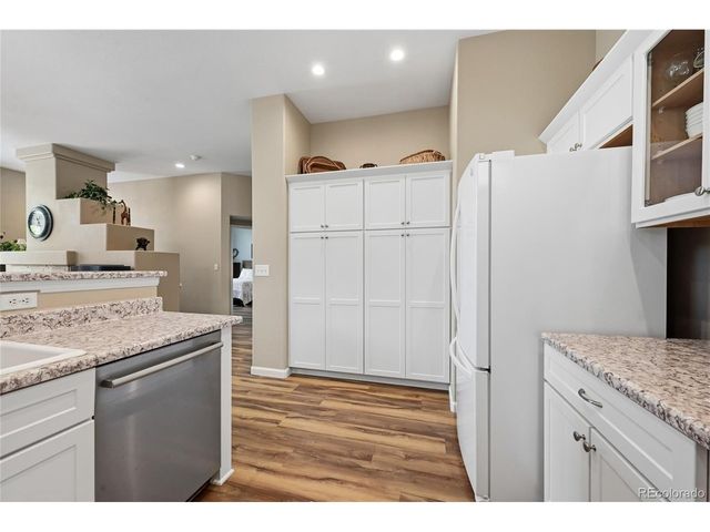 10283 Kelliwood Way, Highlands Ranch, CO 80126