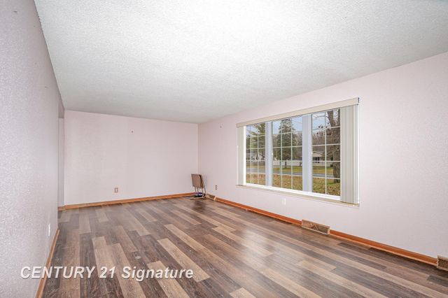 7860 Luann Street, Saginaw, MI 48609