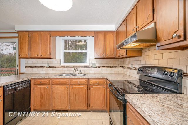 7860 Luann Street, Saginaw, MI 48609