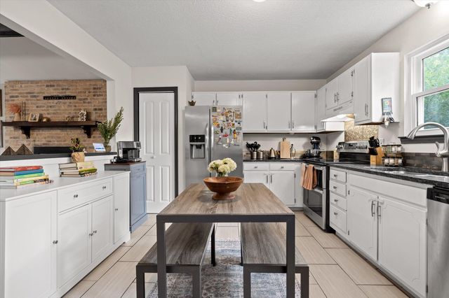 6221 Celtic Drive, Chattanooga, TN 37416
